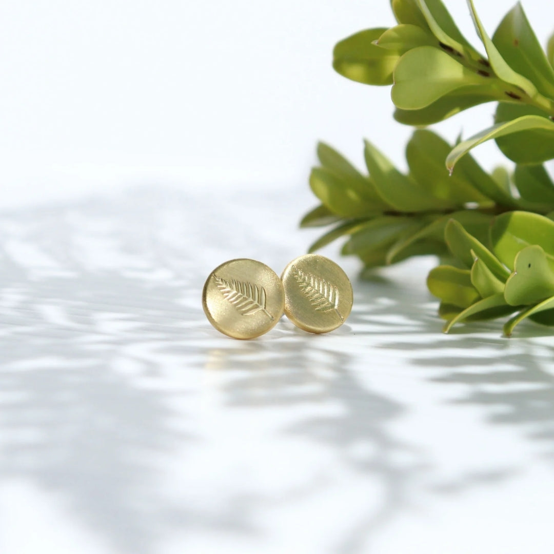 Round Fern Studs Gold