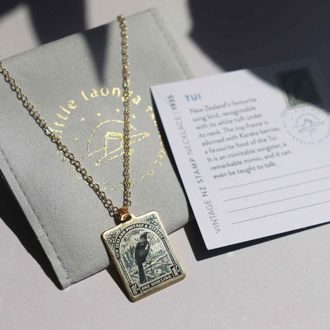 Tūī Stamp Necklace