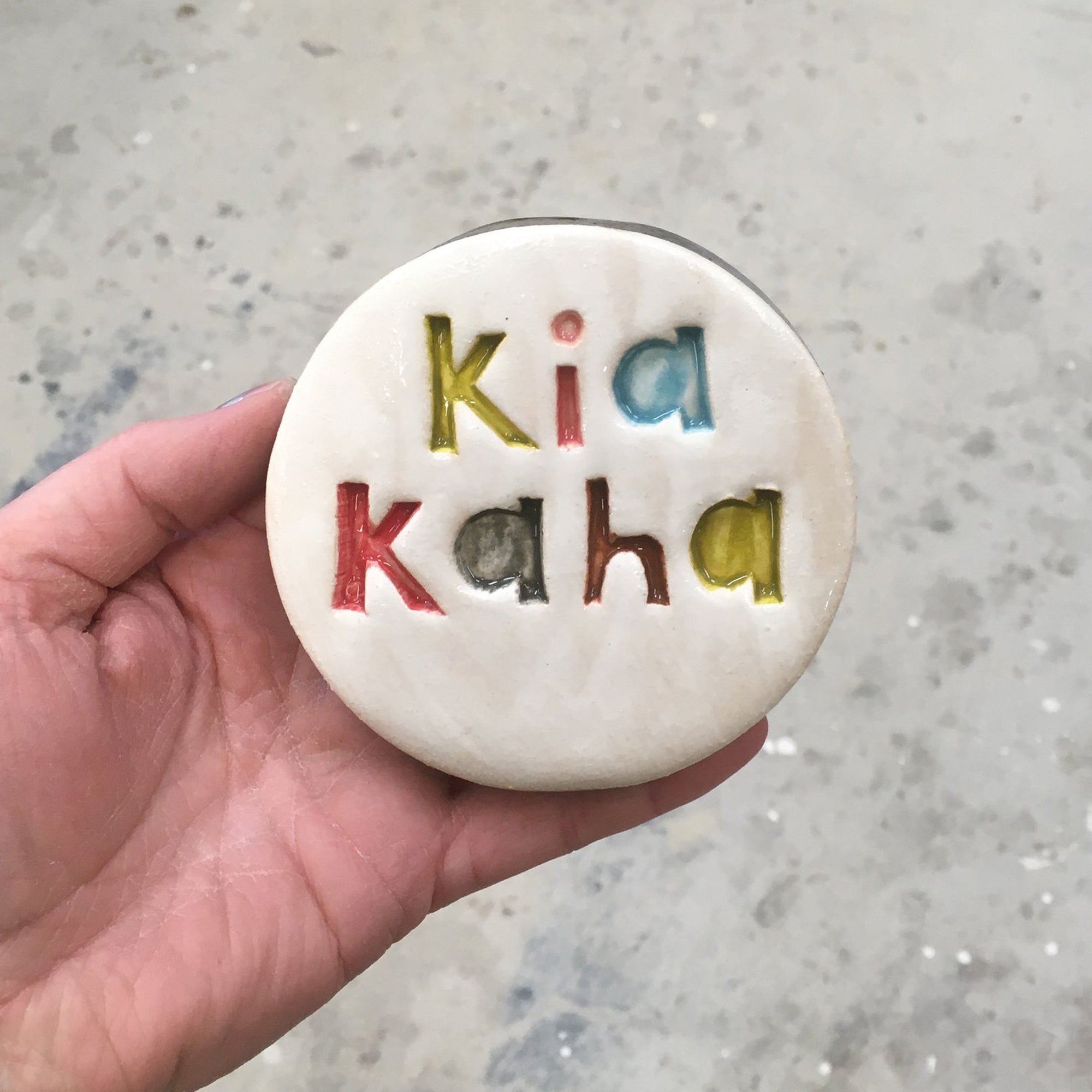 Round Tile - Kia Kaha