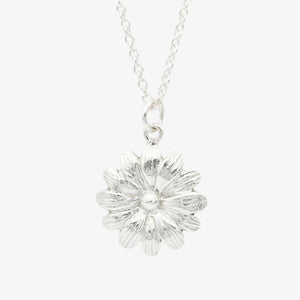 Polished Daisy Necklace