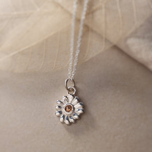 Mountain Daisy Necklace, Silver