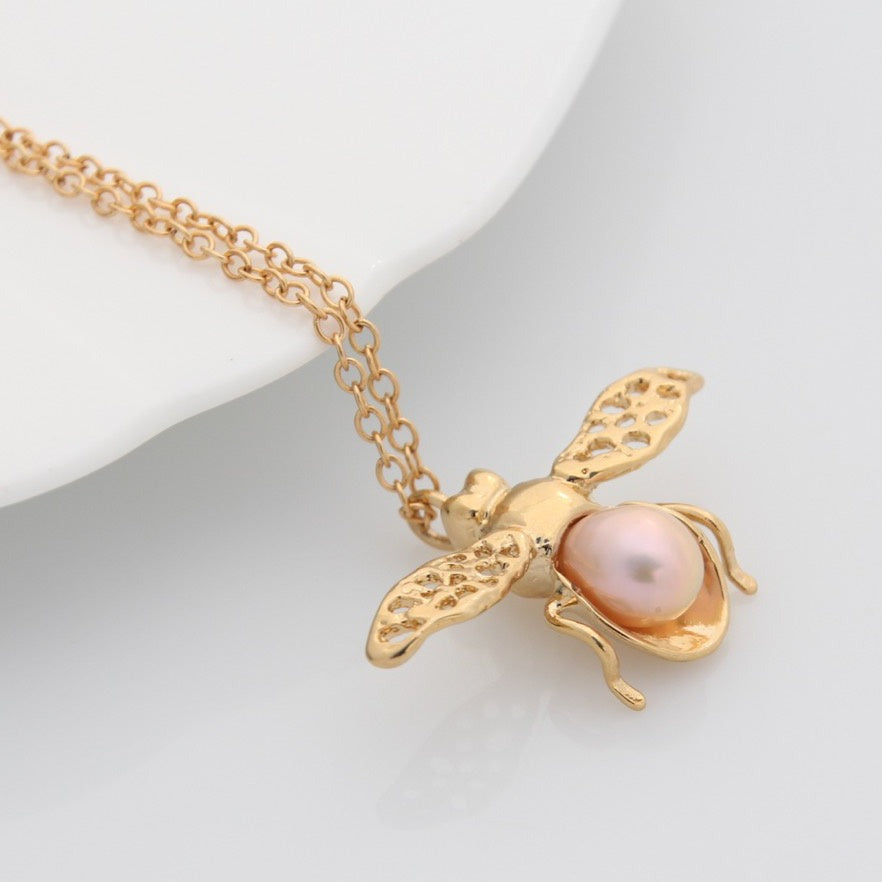 Honey bee necklace on sale gold