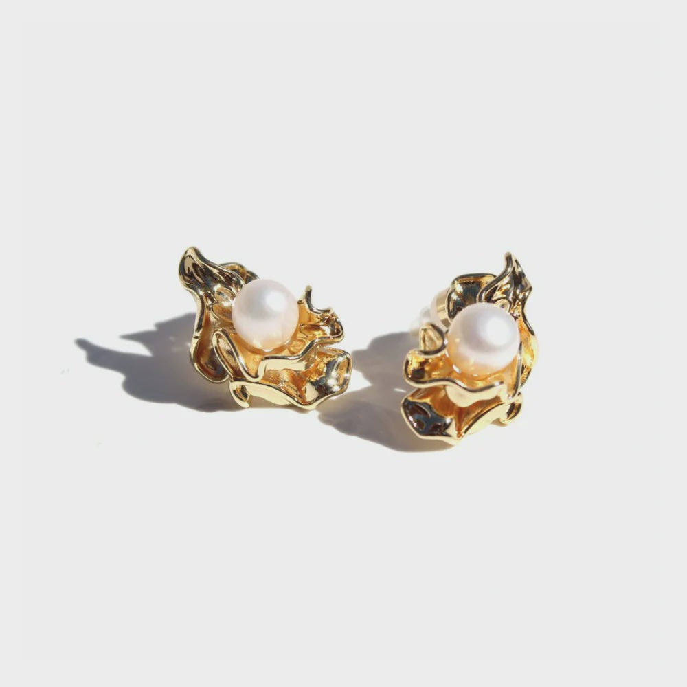 Ruched Pearl Earrings - Gold Plated
