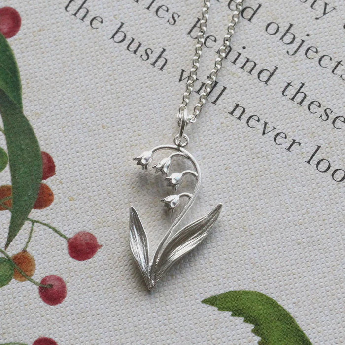 Lily necklace clearance silver